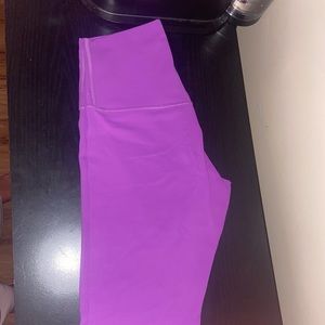 Lululemon Align 25” size 6